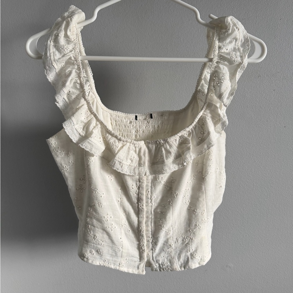 Chic Ruffle Lace Blouse in Cream